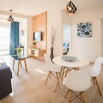D&d Apartment *